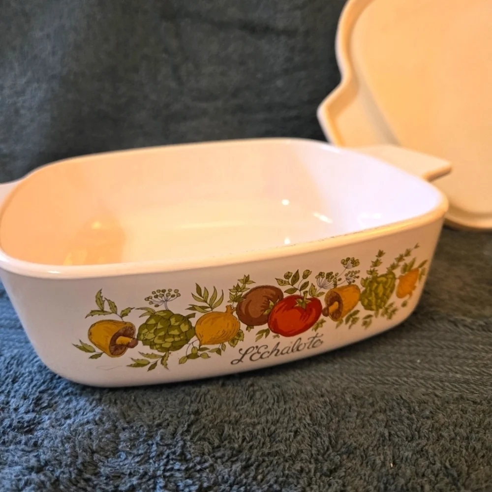 Corningware Vintage 1970 Spice of Life 1 Quart Baking Casserole L-Echalote A-1-B